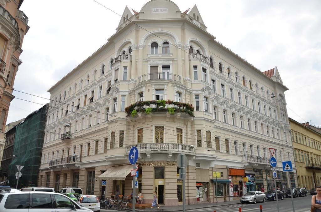 Bp Central Home Budapest Exteriör bild